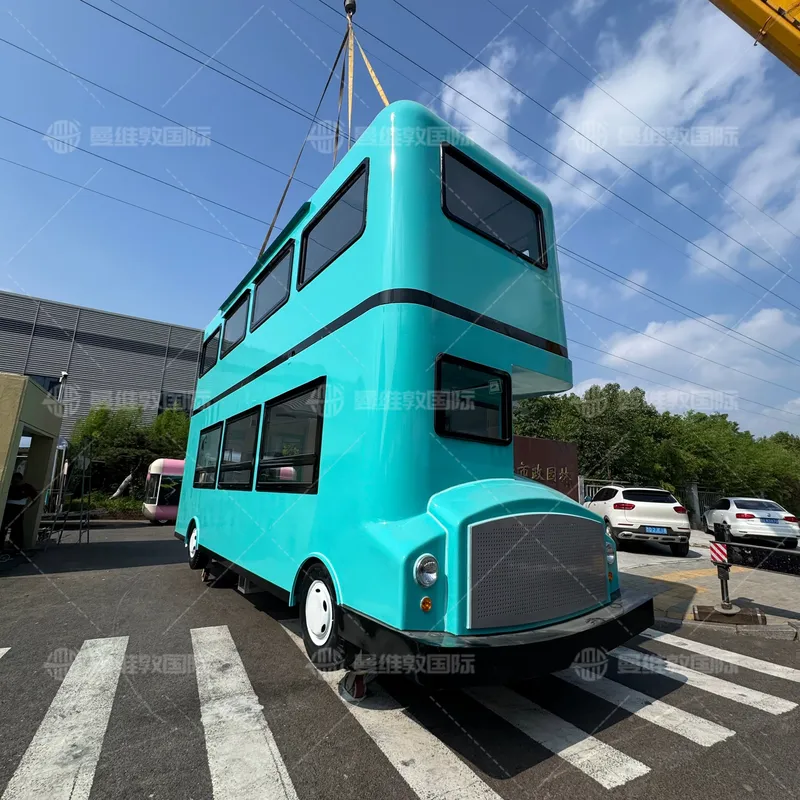 per Food Truck, Autobus a Due  - Commercial Kitchen On Wheels recensione e prezzo