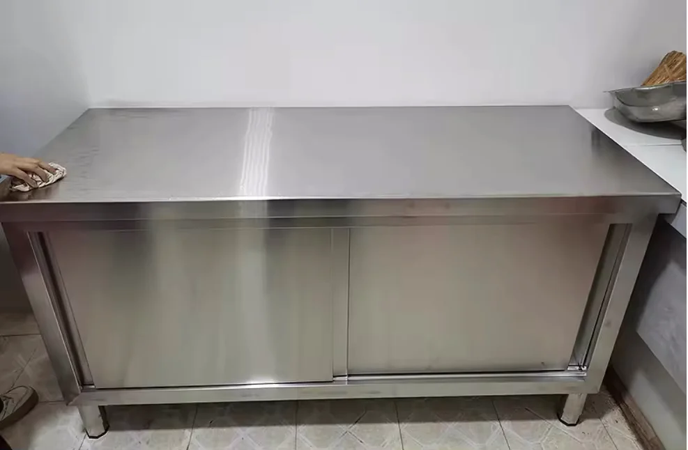 Tavolo da Lavoro in Acciaio In - Commercial Kitchen Prep Table recensione e prezzo